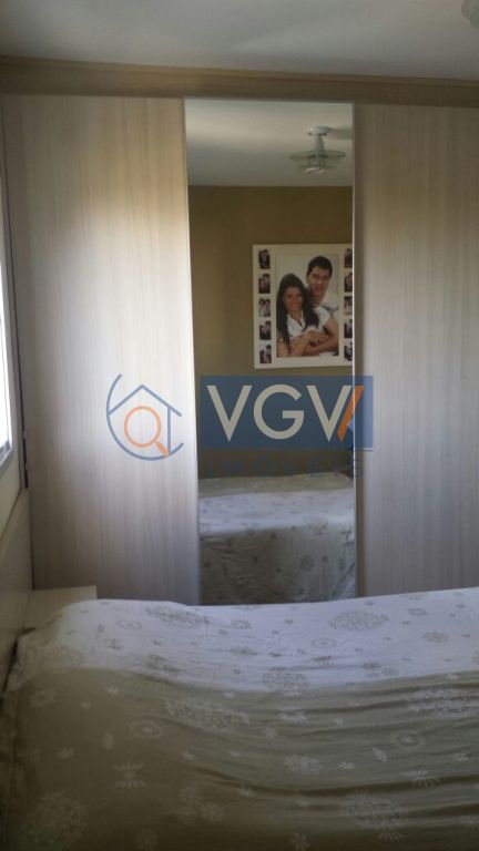 Apartamento à venda com 2 quartos, 65m² - Foto 7