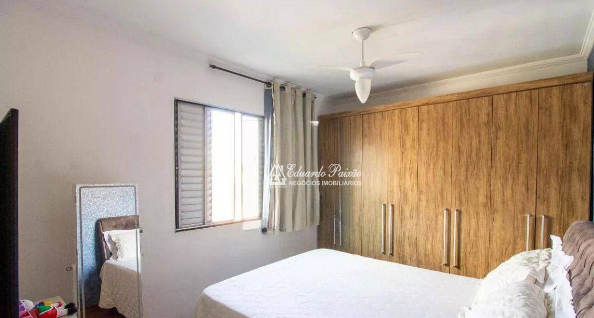 Apartamento à venda com 2 quartos, 70m² - Foto 10