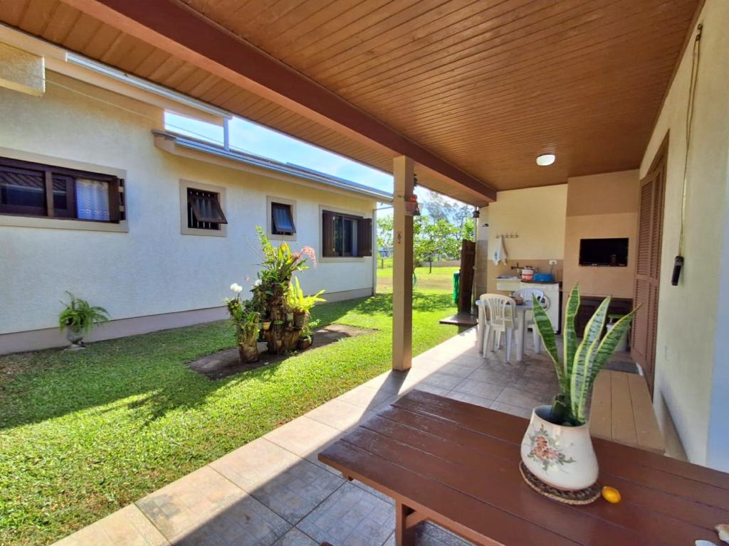 Casa à venda com 3 quartos, 220m² - Foto 6