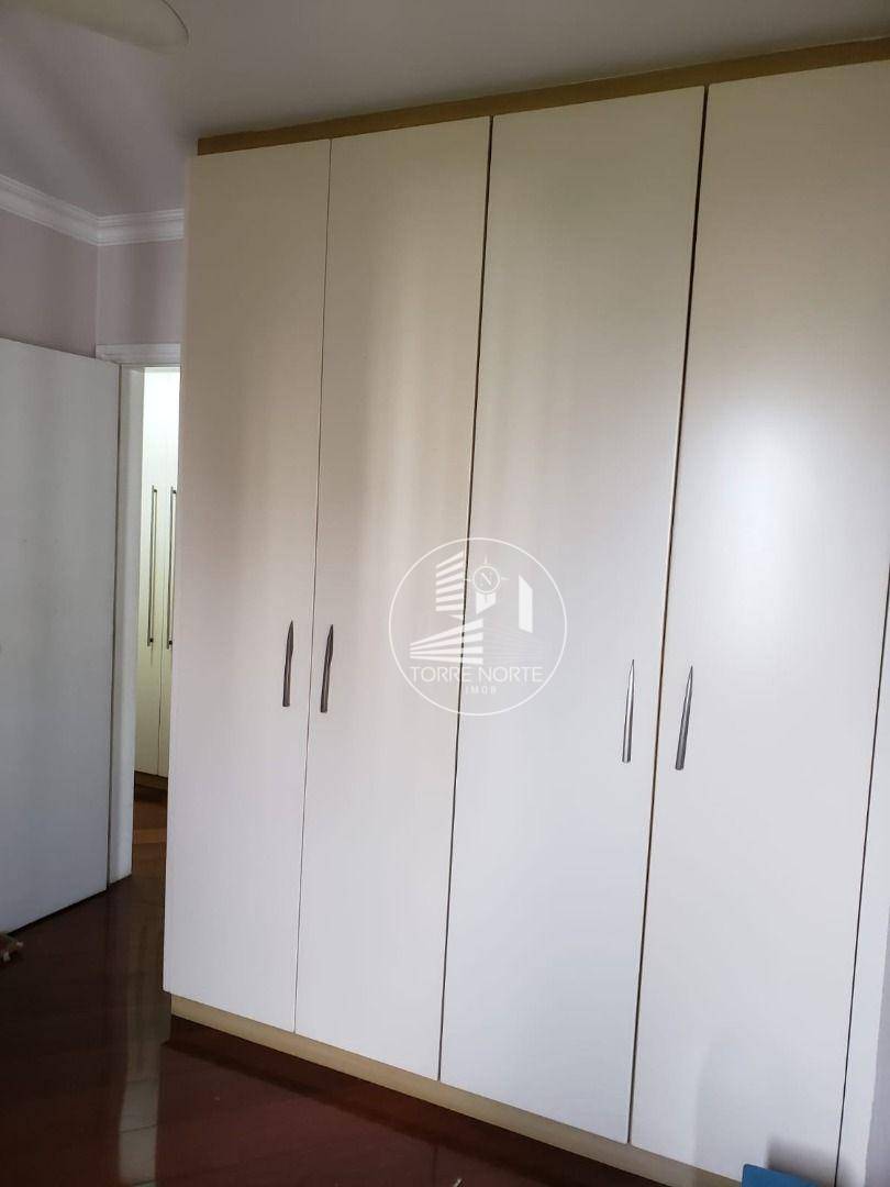 Apartamento à venda com 4 quartos, 176m² - Foto 31