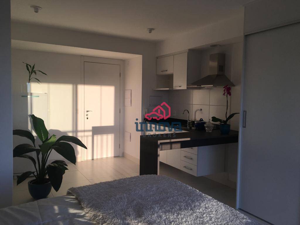 Apartamento à venda com 1 quarto, 30m² - Foto 1