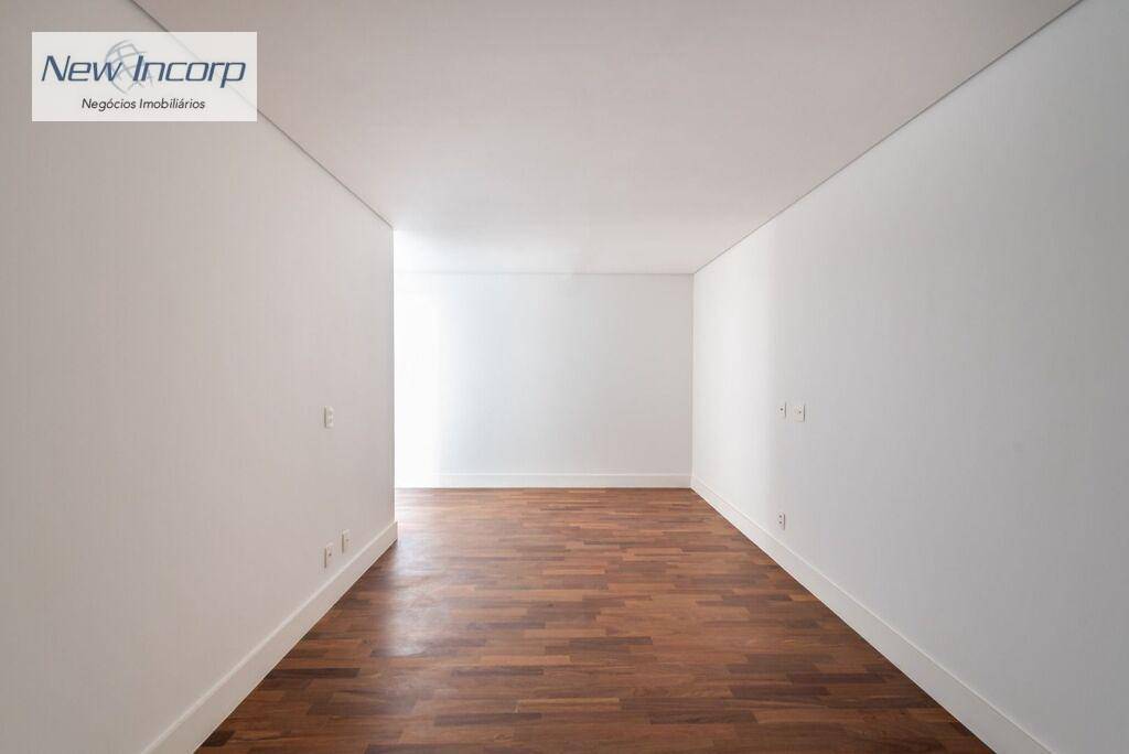 Apartamento à venda com 5 quartos, 225m² - Foto 13