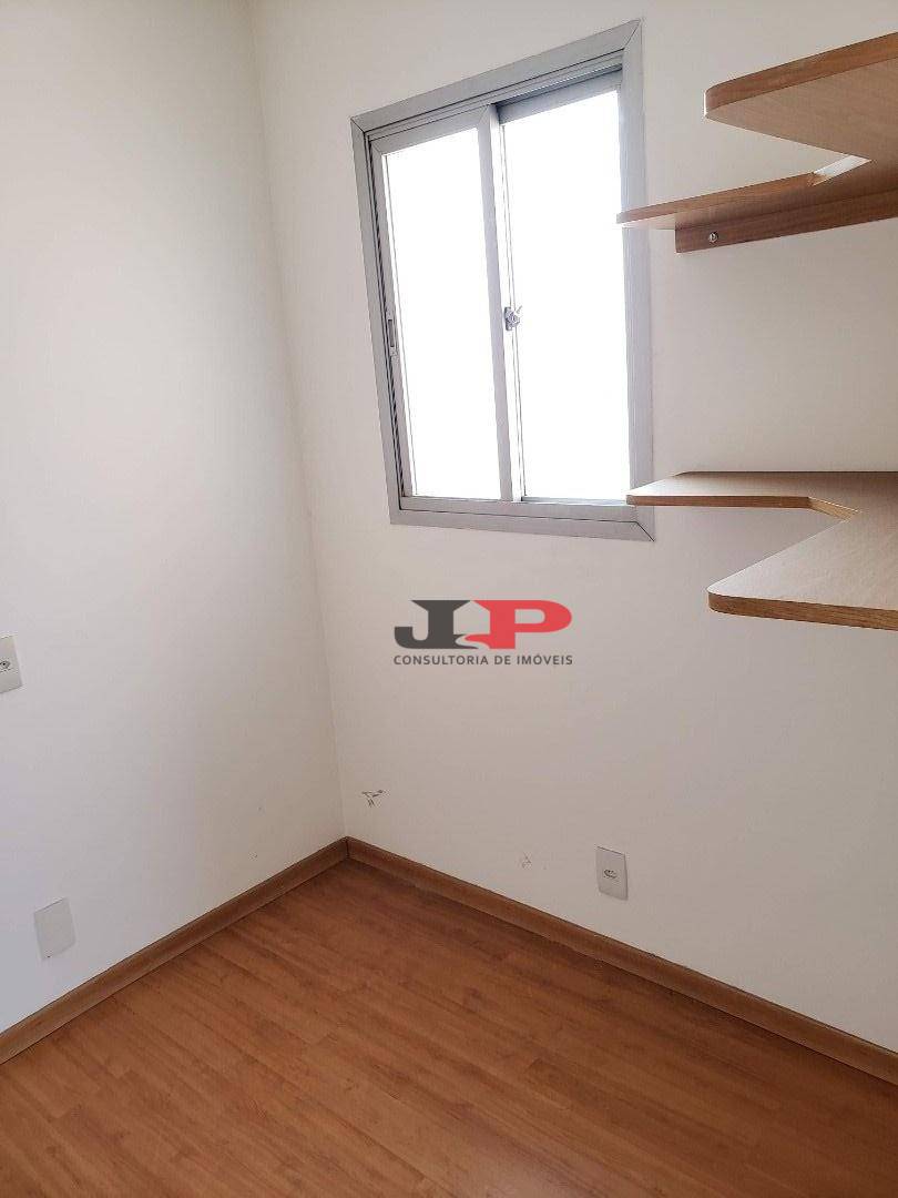 Apartamento para alugar com 3 quartos, 72m² - Foto 18