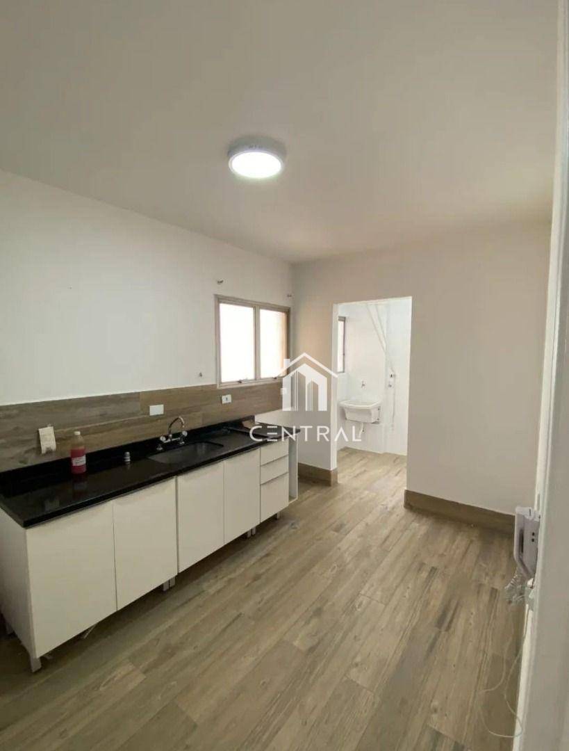 Apartamento à venda com 2 quartos, 72m² - Foto 11