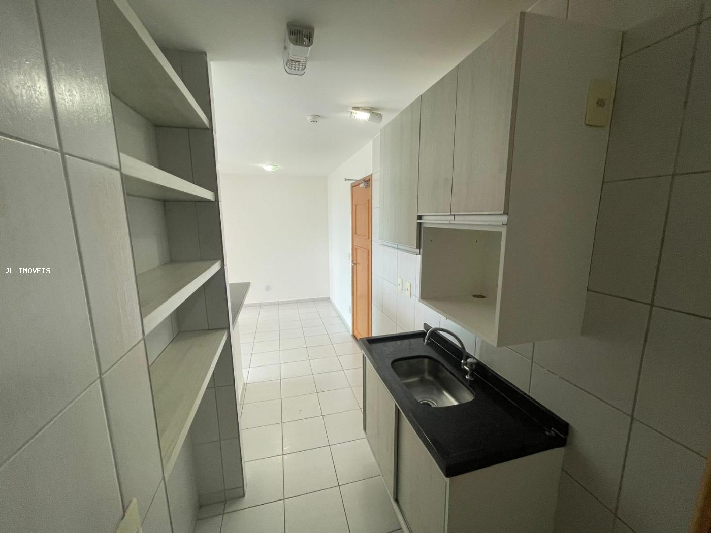 Apartamento à venda com 2 quartos, 57m² - Foto 7