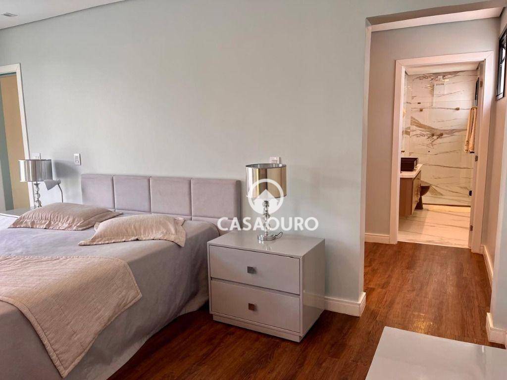 Casa de Condomínio à venda com 4 quartos, 379m² - Foto 25