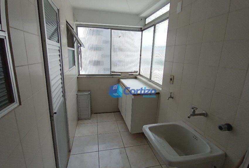 Apartamento à venda com 3 quartos, 84m² - Foto 7