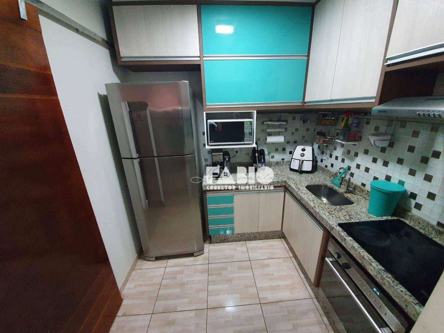 Casa de Condomínio à venda com 2 quartos, 110m² - Foto 1