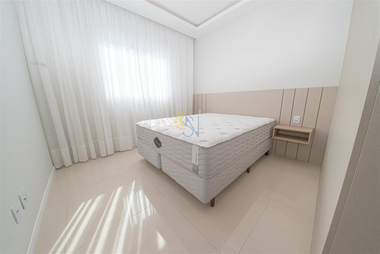 Apartamento à venda com 4 quartos, 150m² - Foto 4