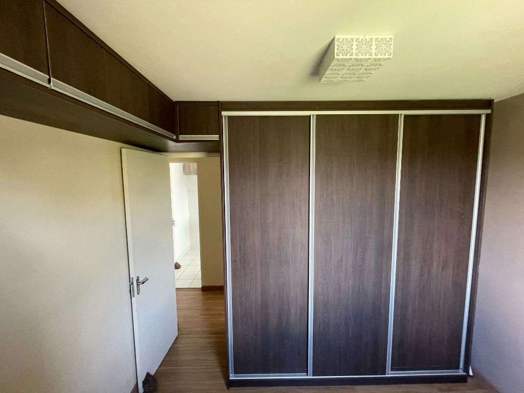 Apartamento à venda com 2 quartos, 44m² - Foto 17