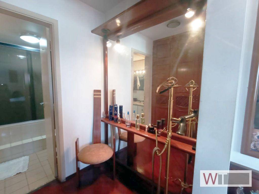 Apartamento à venda com 4 quartos, 127m² - Foto 22