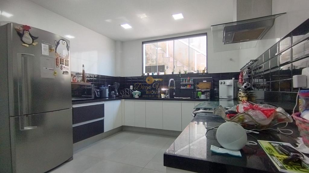 Casa à venda com 4 quartos, 900m² - Foto 38