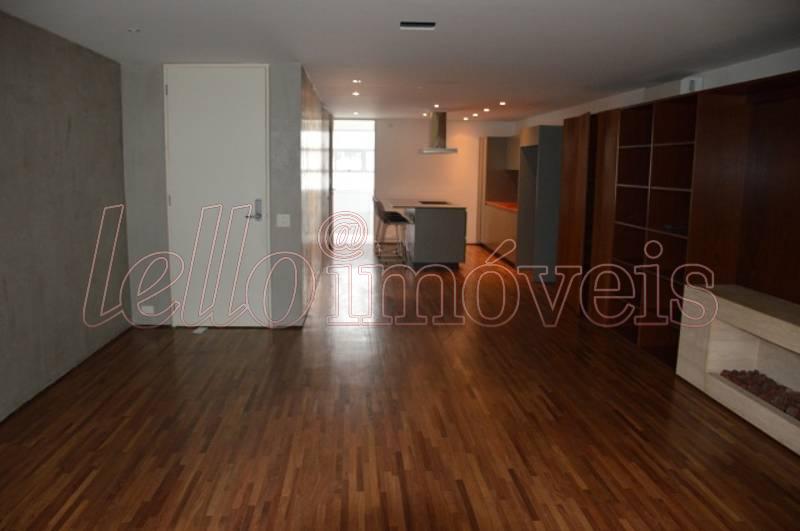 Apartamento à venda com 3 quartos, 140m² - Foto 7