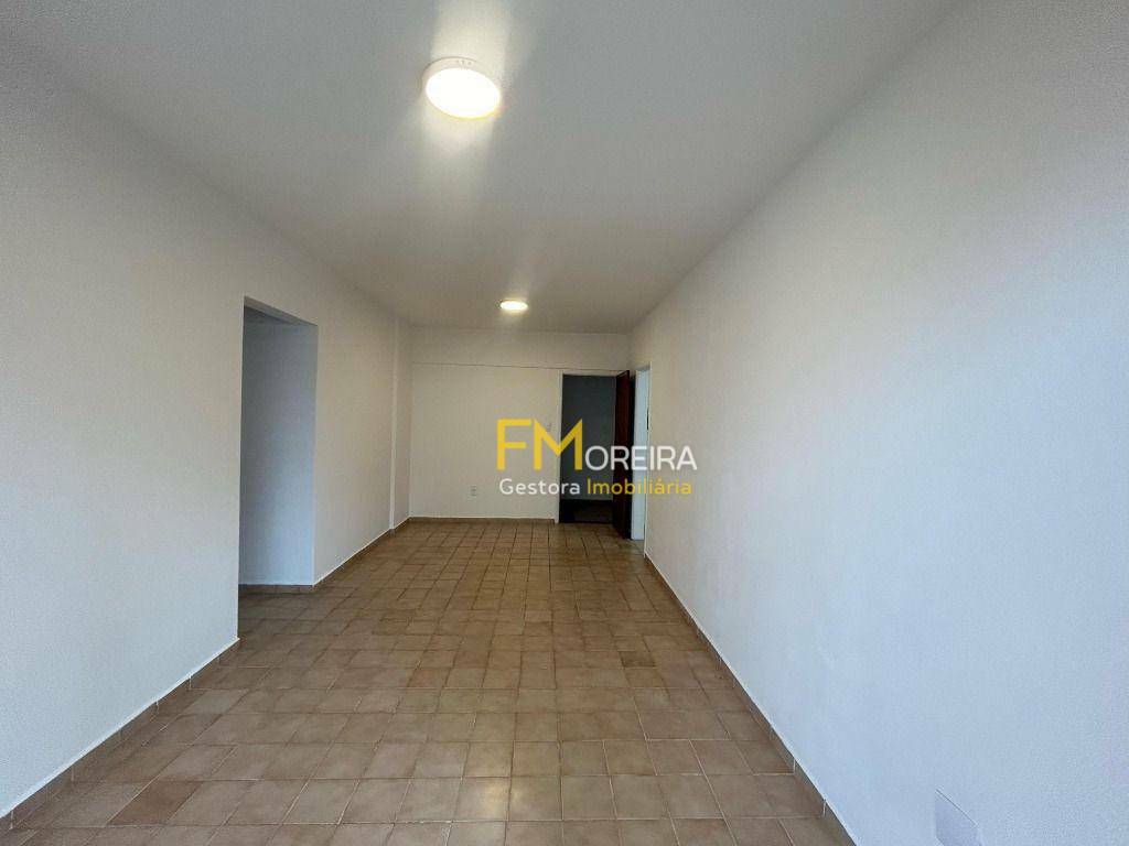 Apartamento para alugar com 2 quartos, 80m² - Foto 2