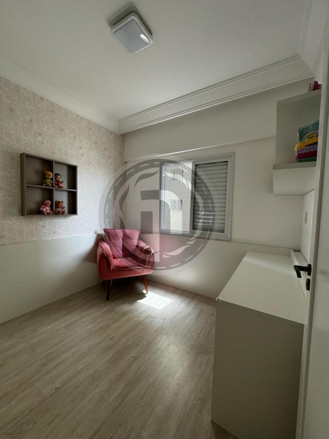 Apartamento à venda com 3 quartos, 95m² - Foto 15