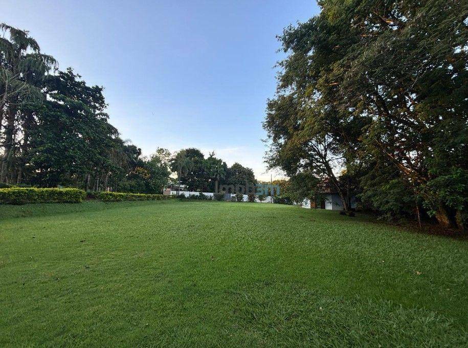 Chácara à venda com 3 quartos, 200m² - Foto 12