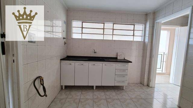 Apartamento para alugar com 2 quartos, 80m² - Foto 4