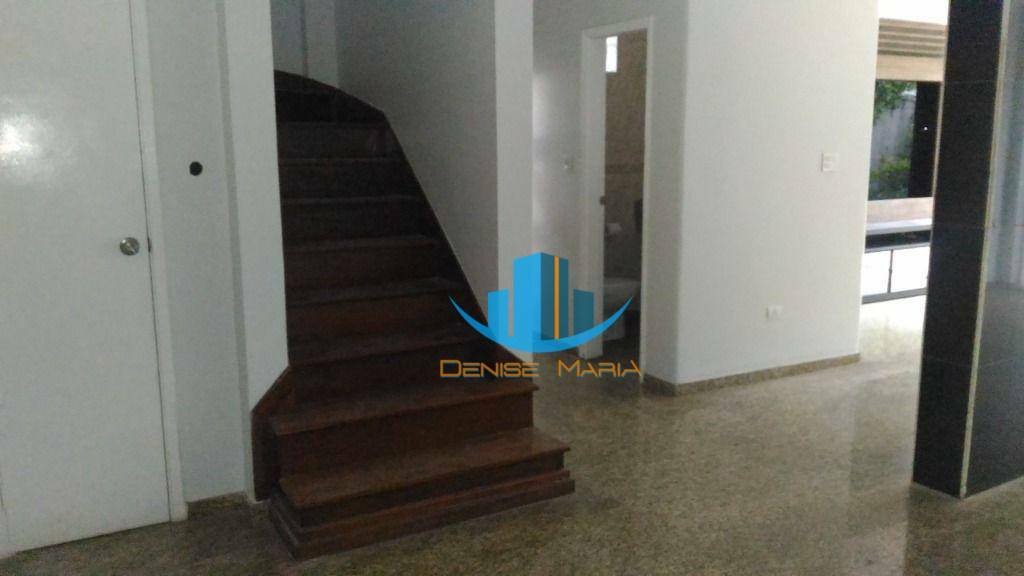 Casa de Condomínio para alugar com 4 quartos, 220m² - Foto 8