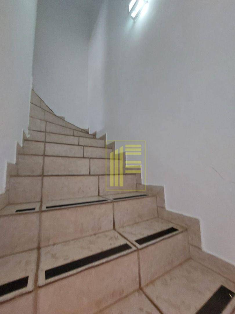 Casa de Condomínio para alugar com 3 quartos, 145m² - Foto 16