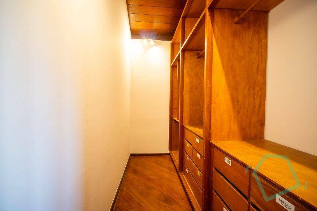 Casa de Condomínio à venda com 5 quartos, 677m² - Foto 13