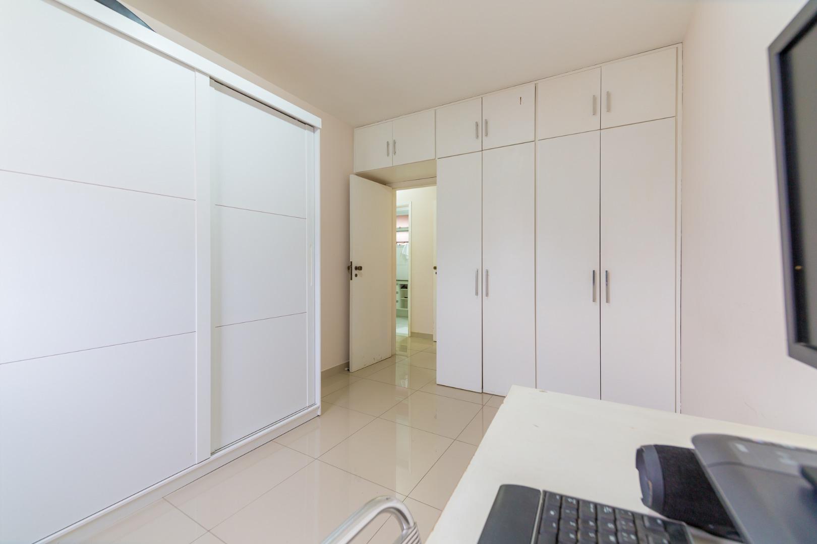 Apartamento à venda com 3 quartos, 114m² - Foto 17