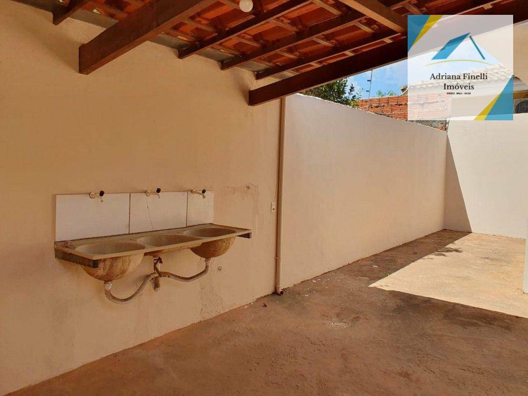 Casa à venda com 3 quartos, 75m² - Foto 18