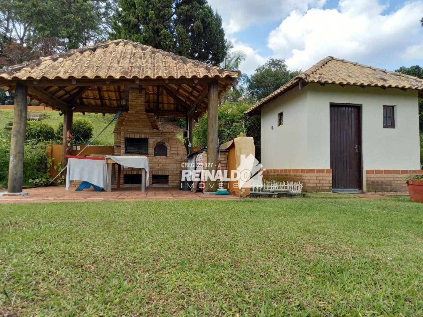 Casa de Condomínio à venda com 3 quartos, 232m² - Foto 23