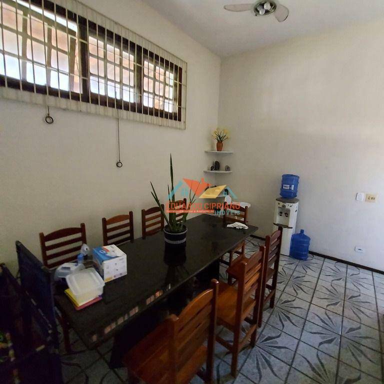 Casa à venda com 5 quartos, 195m² - Foto 21