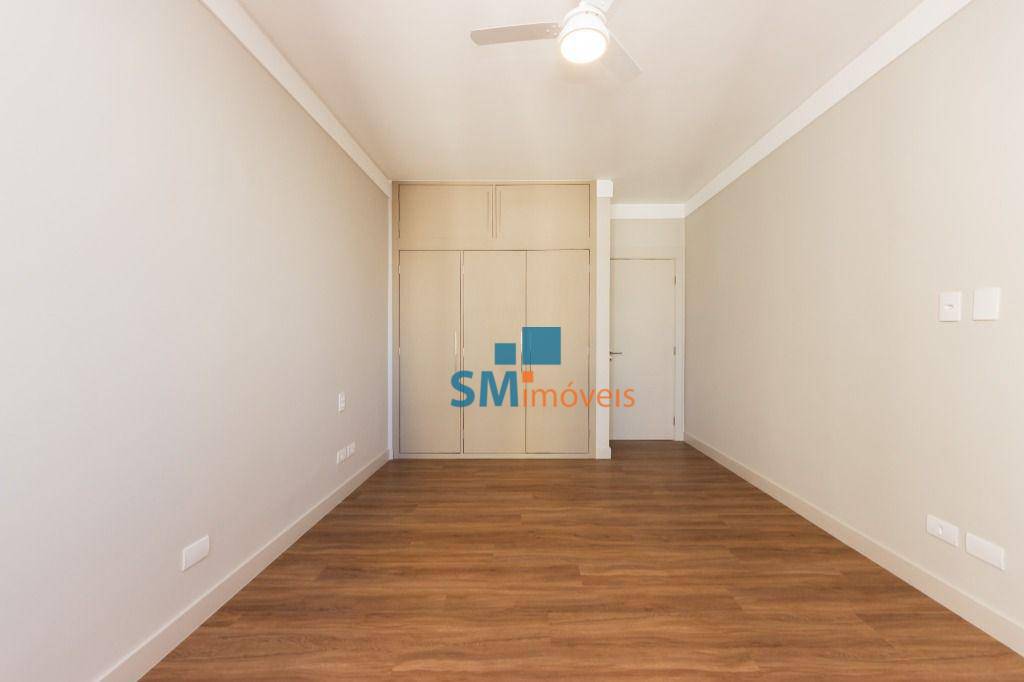 Apartamento à venda com 3 quartos, 212m² - Foto 11