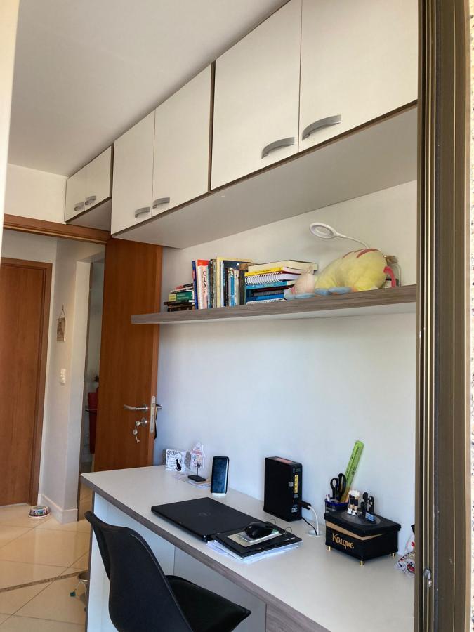 Apartamento à venda com 2 quartos, 76m² - Foto 30