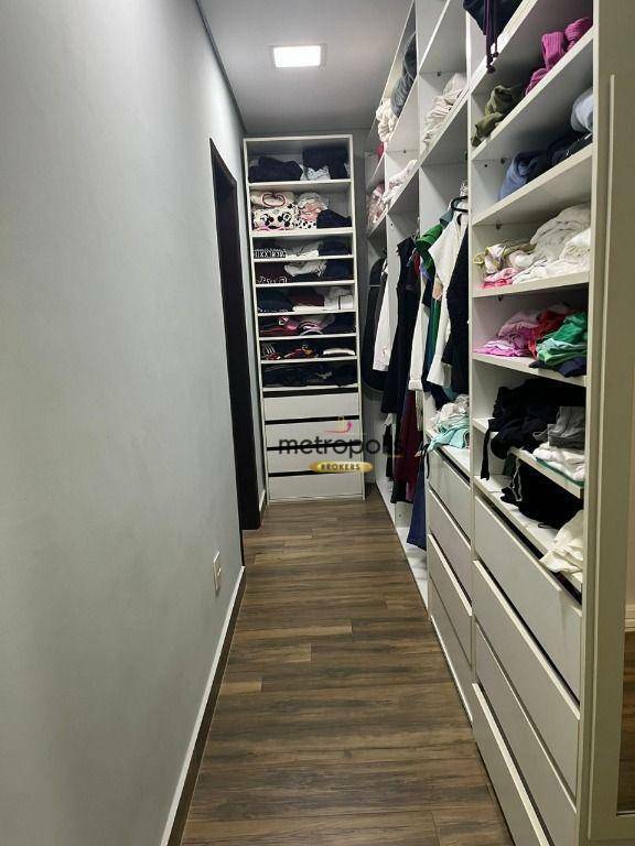 Casa de Condomínio à venda com 4 quartos, 250m² - Foto 10
