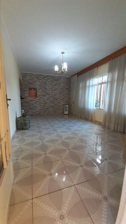 Casa à venda com 3 quartos, 179m² - Foto 3