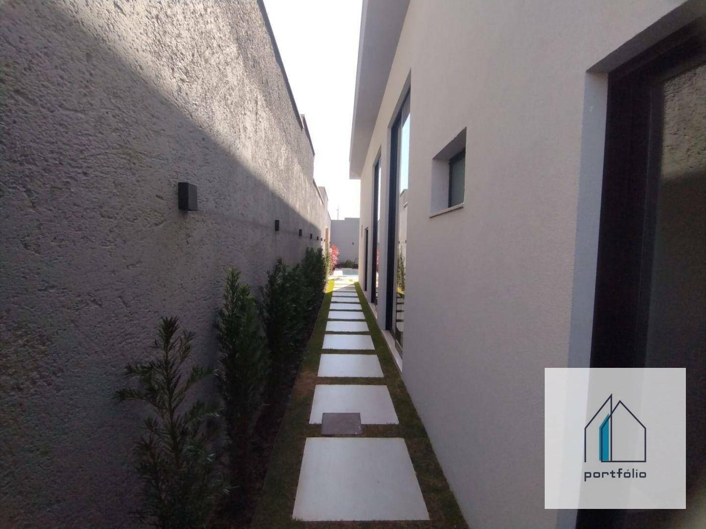 Casa de Condomínio à venda com 3 quartos, 200m² - Foto 26