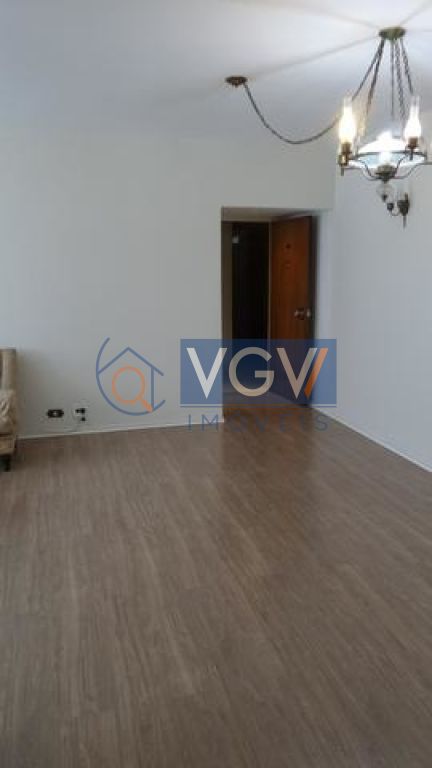 Apartamento para alugar com 3 quartos, 110m² - Foto 2