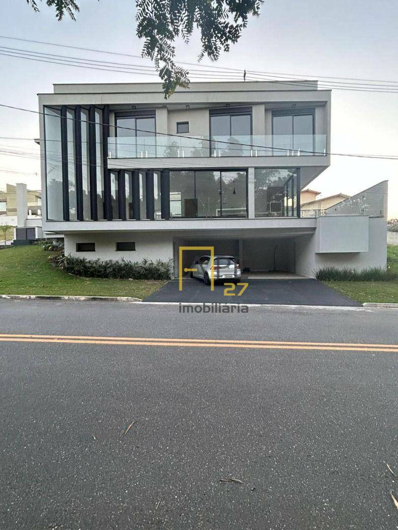 Sobrado à venda com 4 quartos, 340m² - Foto 2