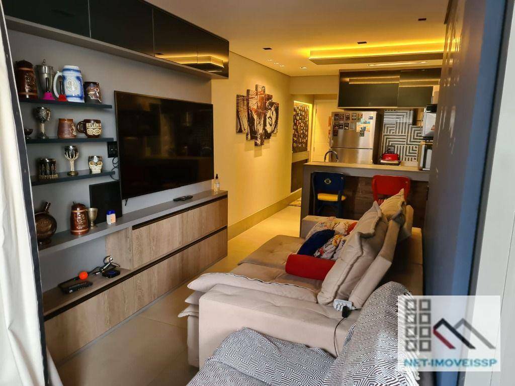 Apartamento à venda com 2 quartos, 64m² - Foto 4