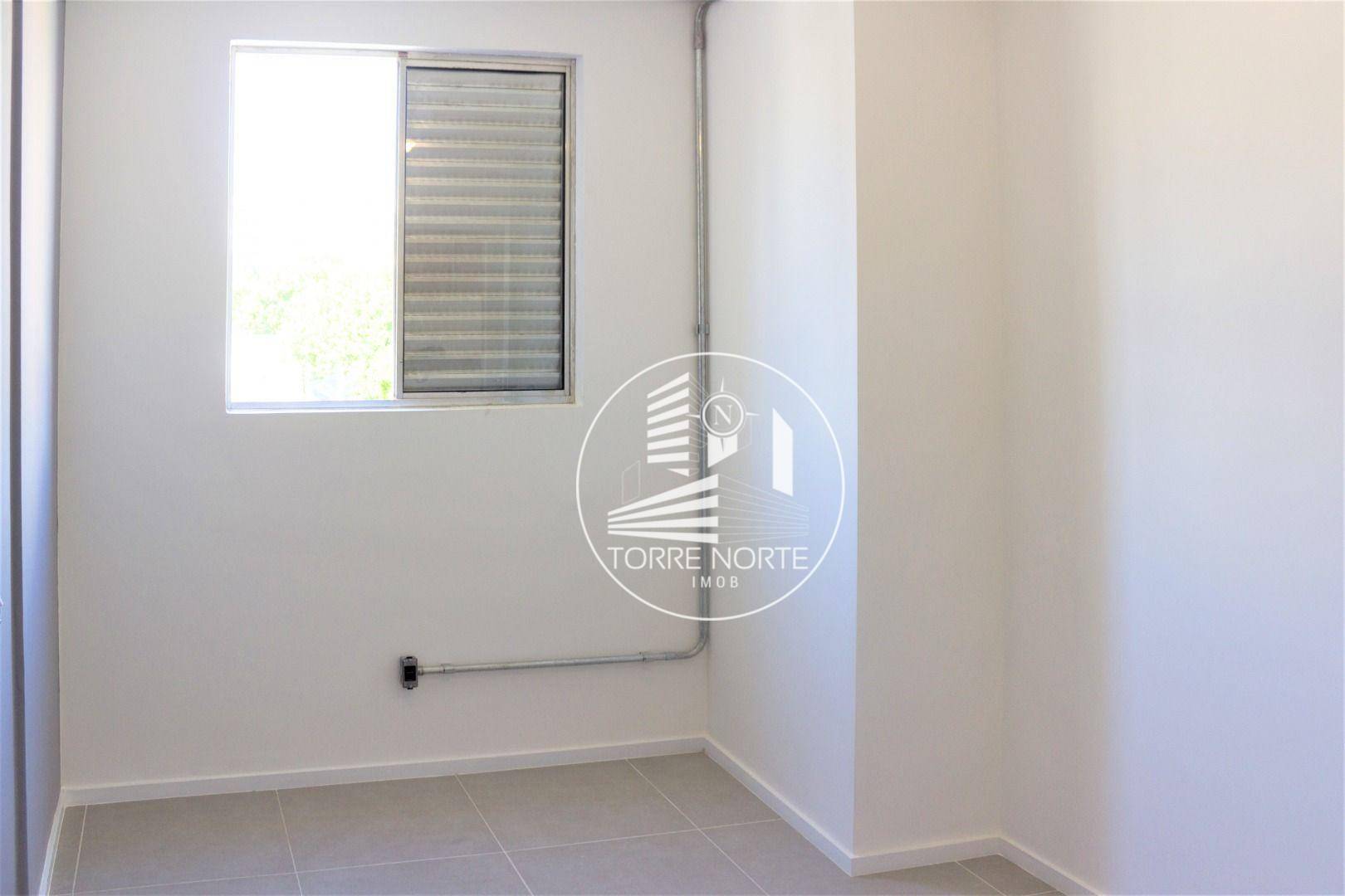 Apartamento à venda com 1 quarto, 50m² - Foto 3