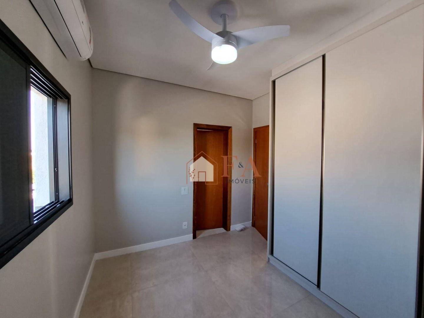 Casa de Condomínio à venda com 3 quartos, 230m² - Foto 31