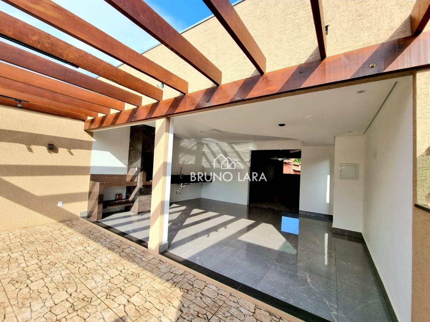 Casa à venda com 3 quartos, 100m² - Foto 3