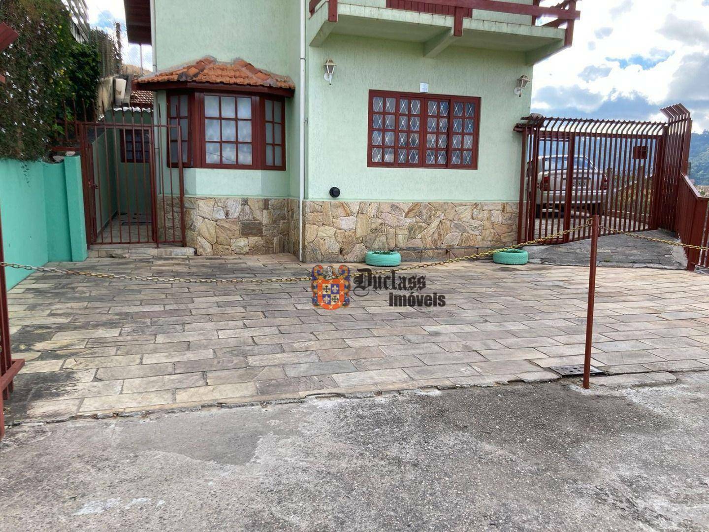 Sobrado à venda com 4 quartos, 259m² - Foto 4