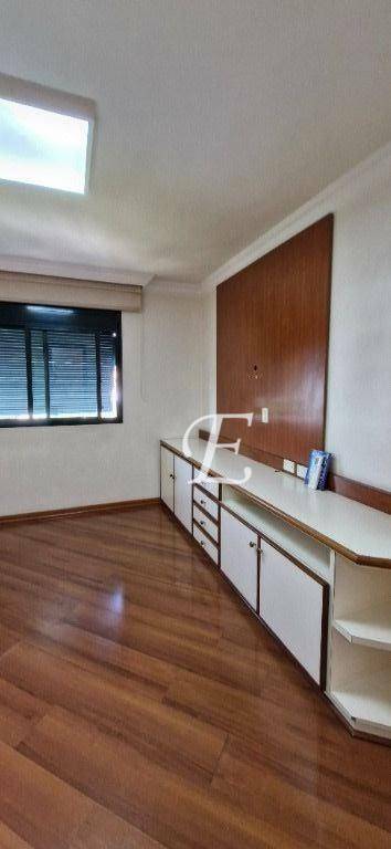 Apartamento à venda com 3 quartos, 160m² - Foto 21