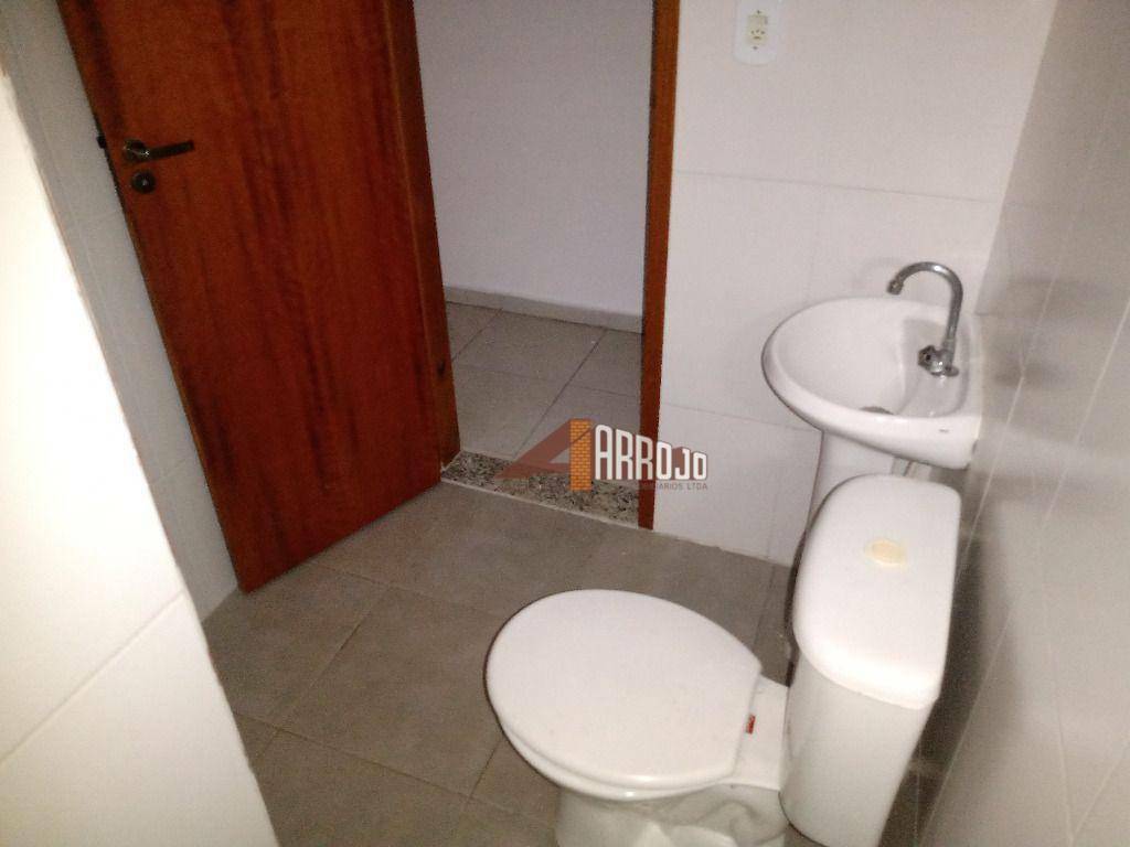 Sobrado para alugar com 2 quartos, 65m² - Foto 13