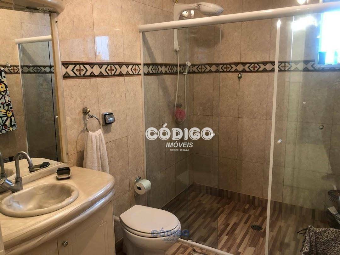 Sobrado à venda com 4 quartos, 250m² - Foto 18