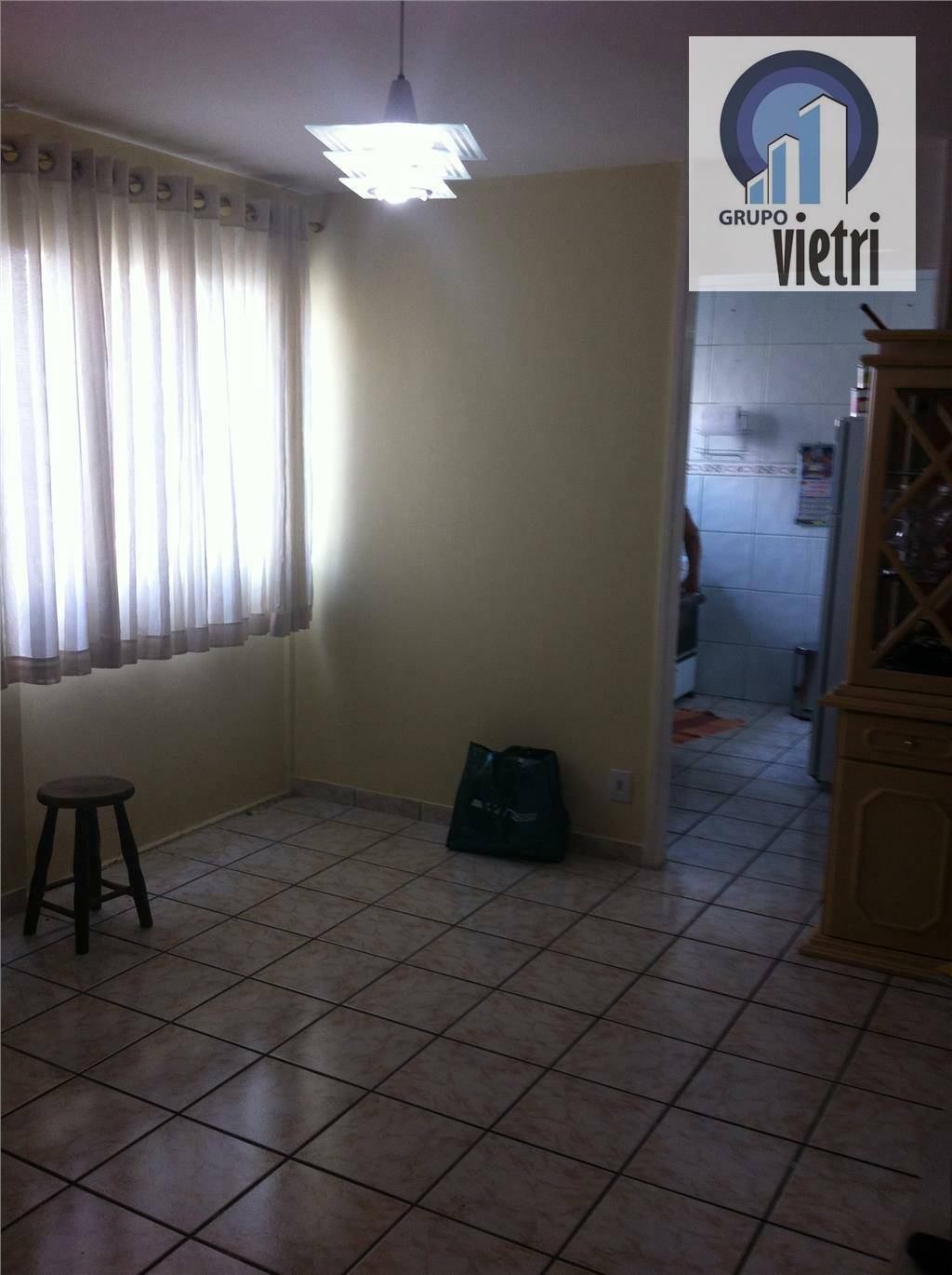 Apartamento à venda com 2 quartos, 82m² - Foto 2