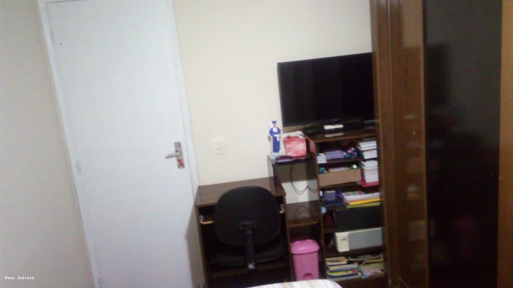 Apartamento à venda com 3 quartos, 70m² - Foto 12