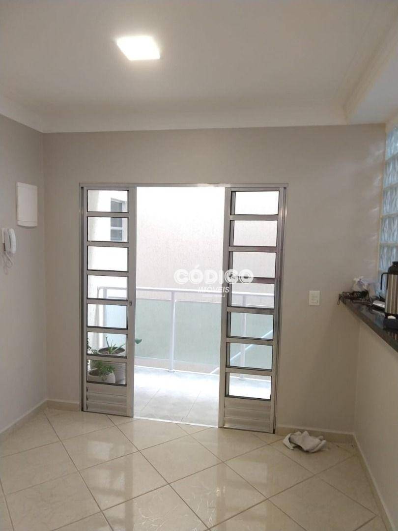 Casa à venda com 2 quartos, 120m² - Foto 8