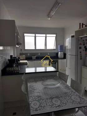 Apartamento à venda com 3 quartos, 157m² - Foto 2