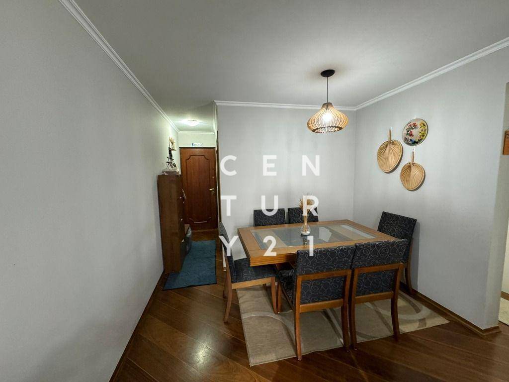 Apartamento à venda com 2 quartos, 67m² - Foto 4