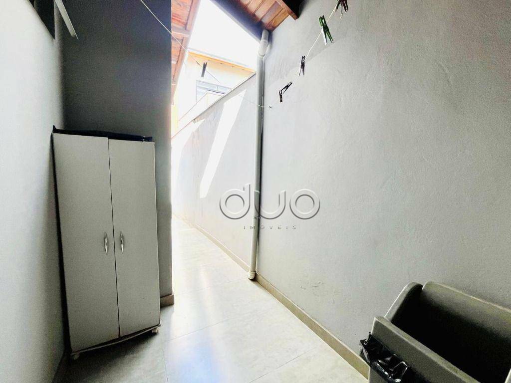 Casa à venda com 3 quartos, 200m² - Foto 12