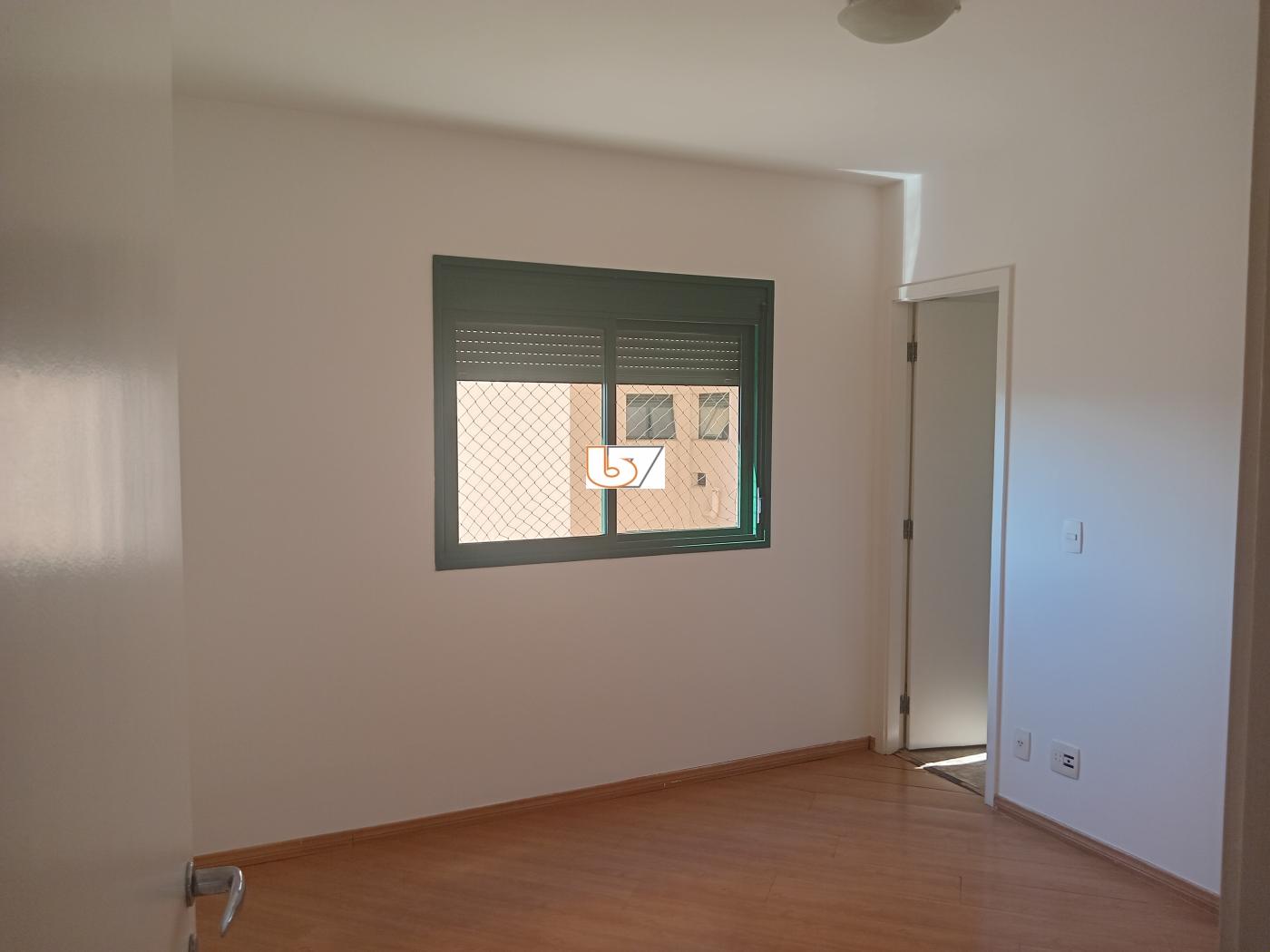 Apartamento para alugar com 3 quartos, 96m² - Foto 21